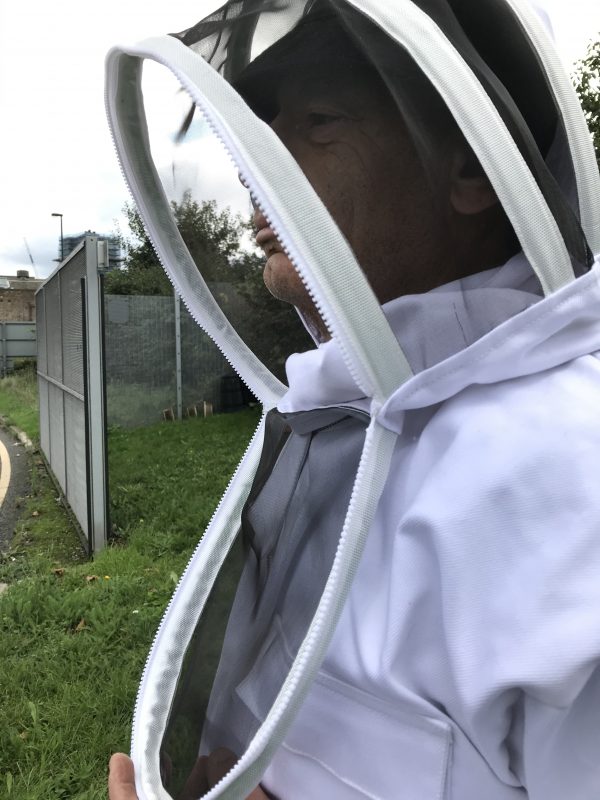 Full Suit - Fencing Veil. Bee Naturals Professional. - Image 12